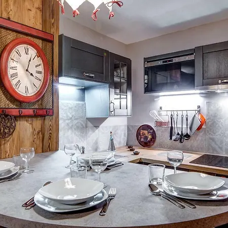Apartment Roches Rouges *