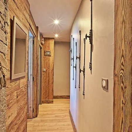 Roches Rouges Apartment *